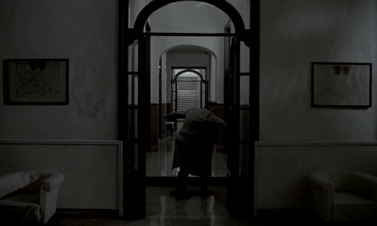 (6) Nostalghia [Nostalgia] (Andrei Tarkovsky, 1983)