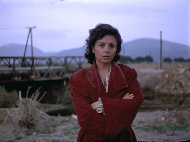 (8) O thiasos [The Travelling Players] (Theodoros Angelopoulos, 1975)