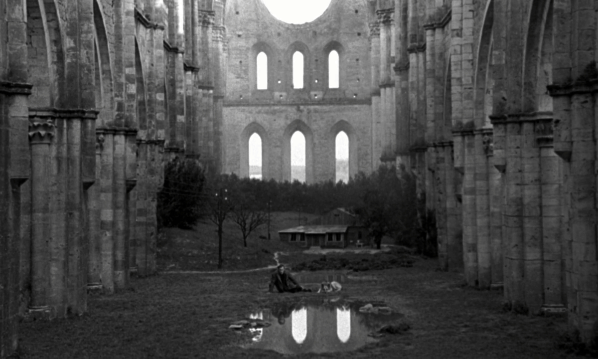 (15) Nostalghia [Nostalgia] (Andrei Tarkovsky, 1983)