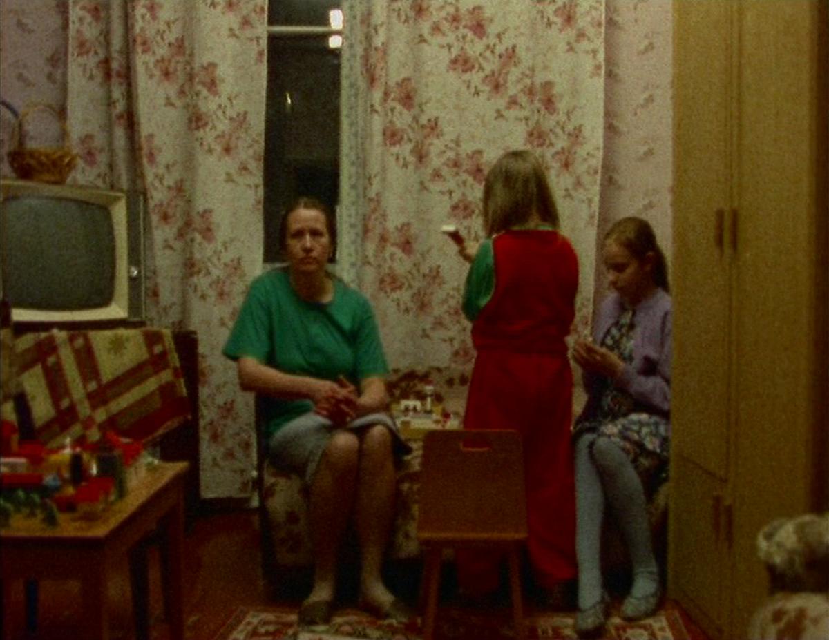 (2) D'Est (Chantal Akerman, 1993)