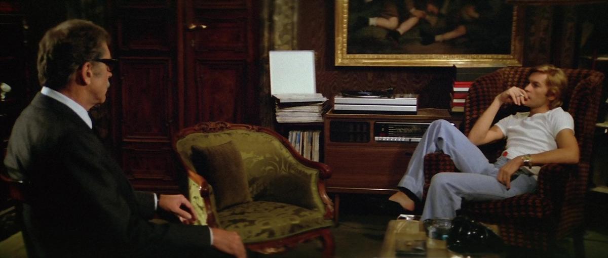 (1) Gruppo di famiglia in un interno [Conversation Piece] (Luchino Visconti, 1974)