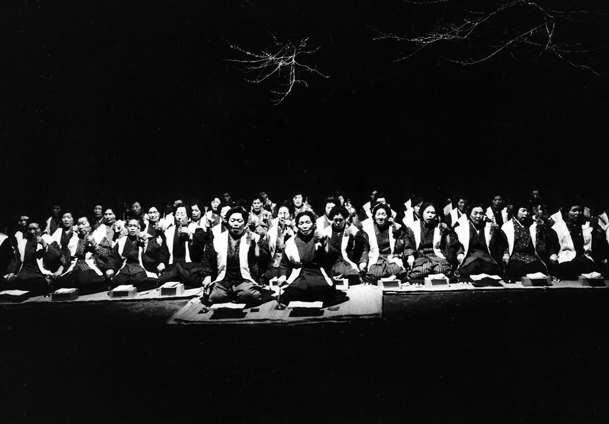 Sennen kizami no hidokei – Magino-mura monogatari [The Sundial Carved with a Thousand Years of Notches – The Magino Village Story] (Shinsuke Ogawa, 1986)
