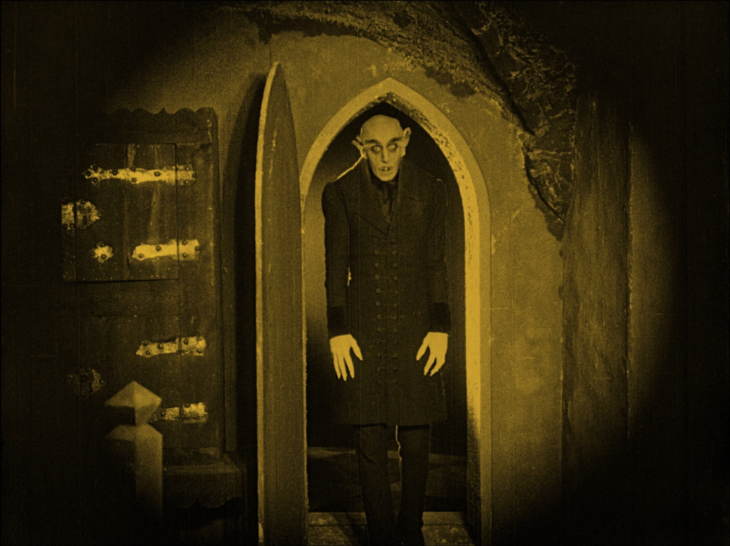 (4) Nosferatu, eine Symphonie des Grauens (F.W. Murnau, 1922)