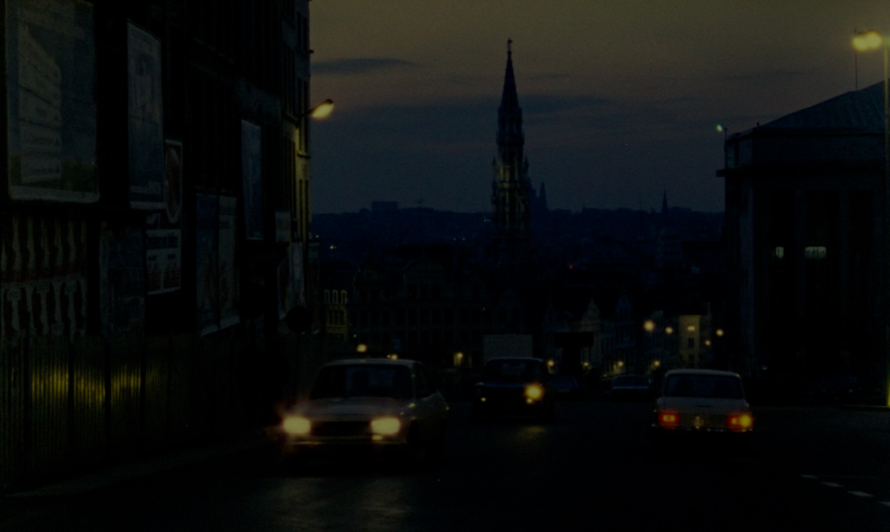 (1) Toute une nuit (Chantal Akerman, 1982)